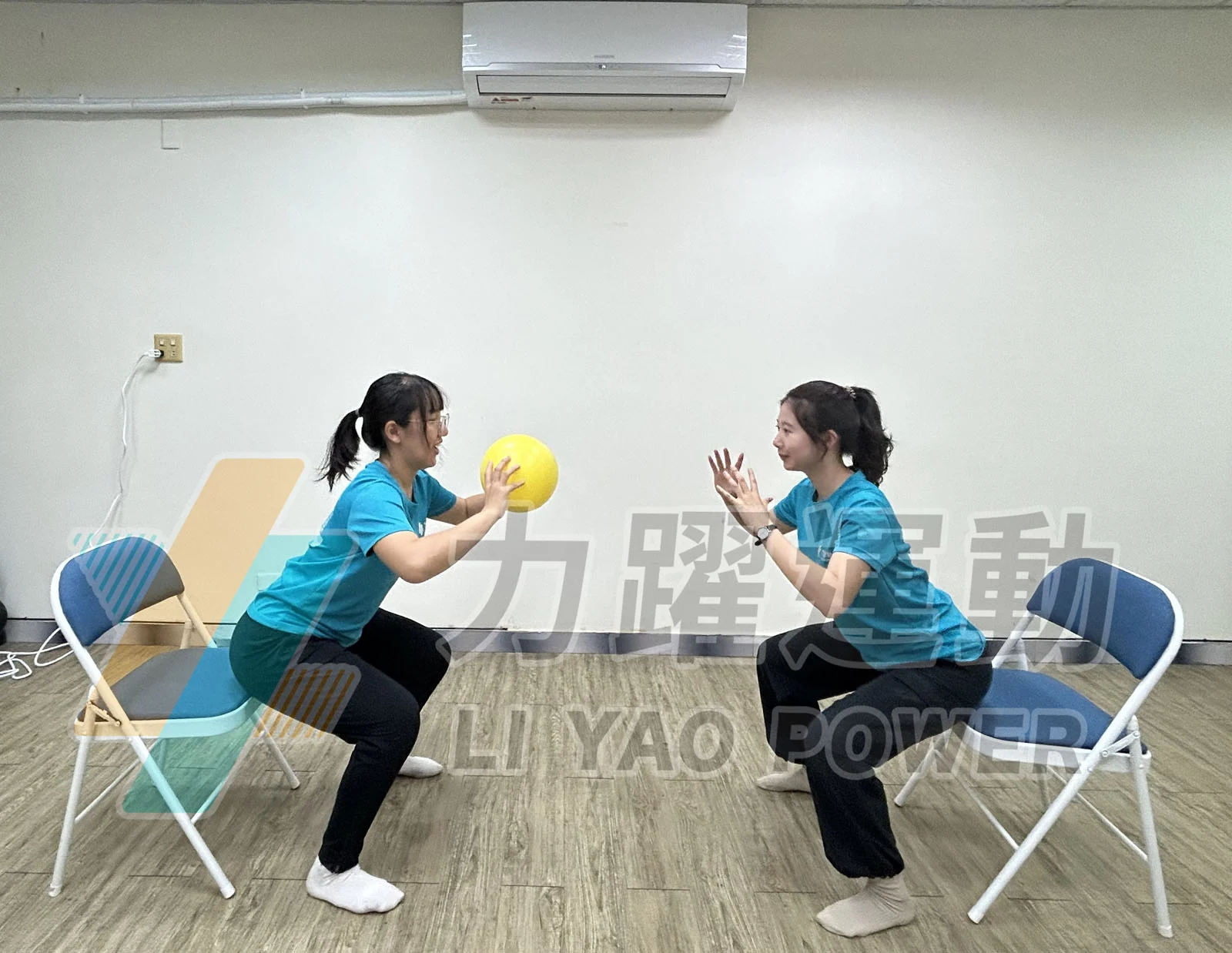 1深蹲傳球1