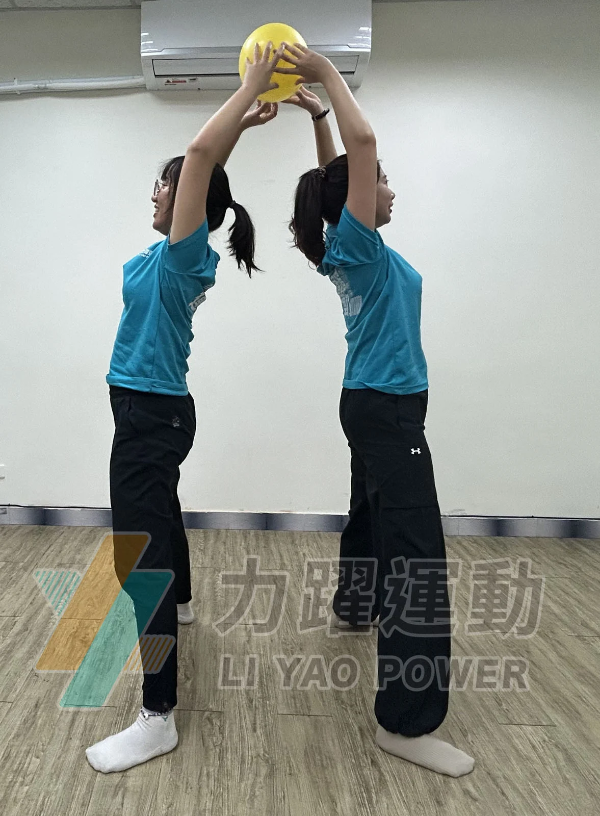 3跨下過頭傳球3